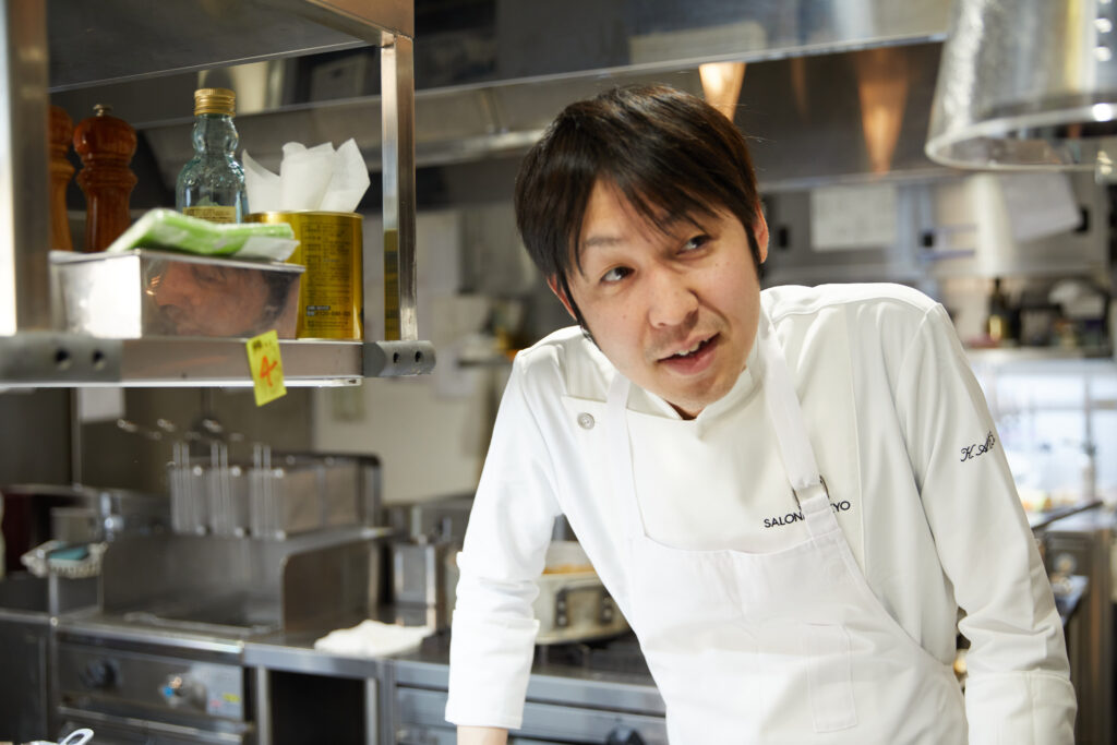 想いを繋ぐ一皿。「生産者の情景」とチーズの力｜「『SALONE TOKYO』青木一誠シェフ